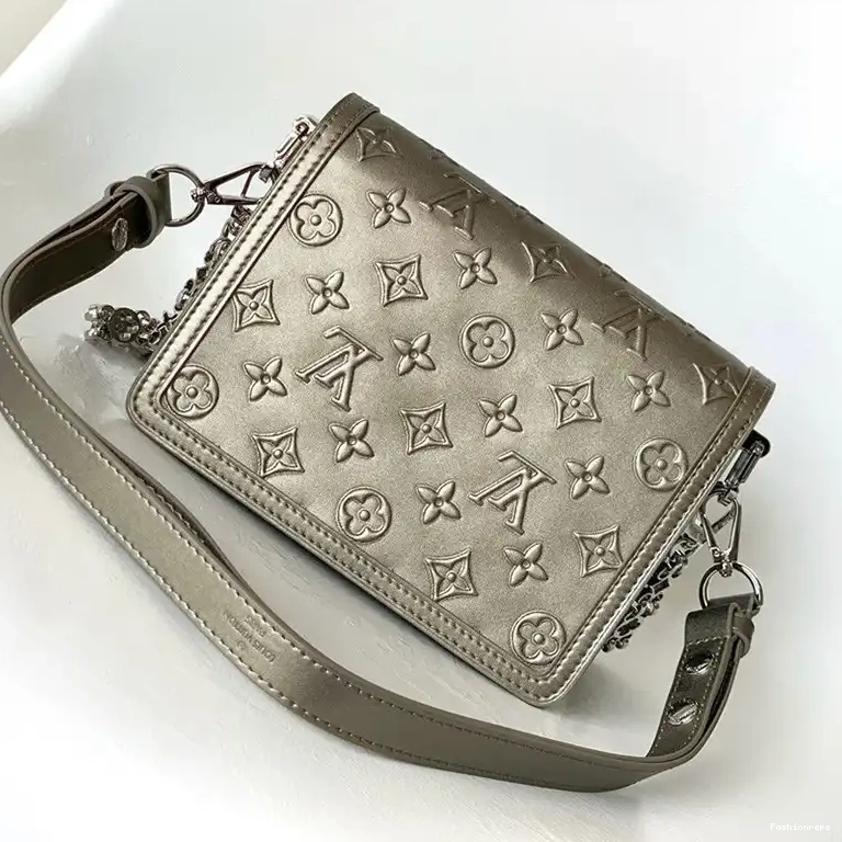 Fashionrepsfam ru Bag 2308DJ0024 LV 0523